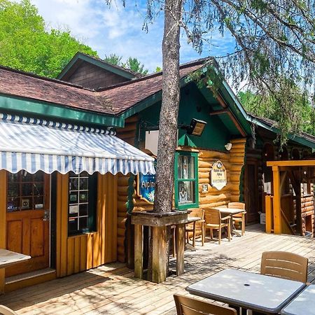 Chalet Alpine Sainte-Adèle Dış mekan fotoğraf